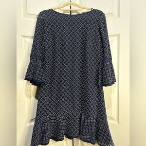 J Howard long sleeve dress ruffle hem. Textured . Size 12